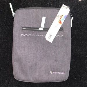 BRAND NEW- Sherpani